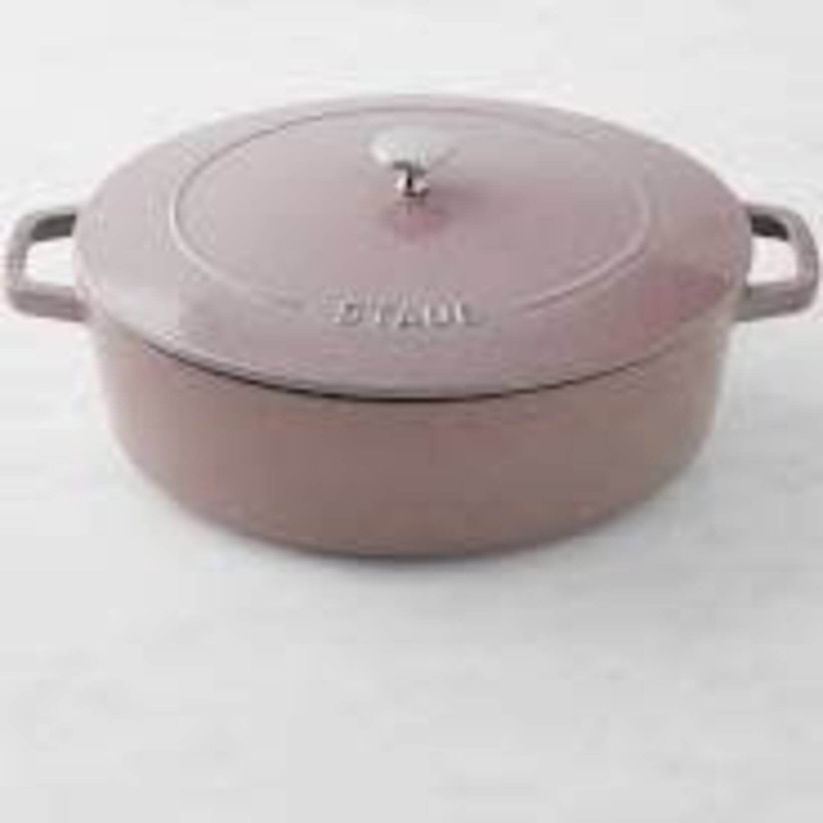 Staub 6.25-qt Wide Oval Dutch Oven - Lilac | Staub