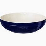 Staub 11.5-inch Shallow Serving Bowl (3.25-qt) - Dark Blue | Staub