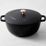 Staub 5-qt Essential French Oven - Matte Black | Staub