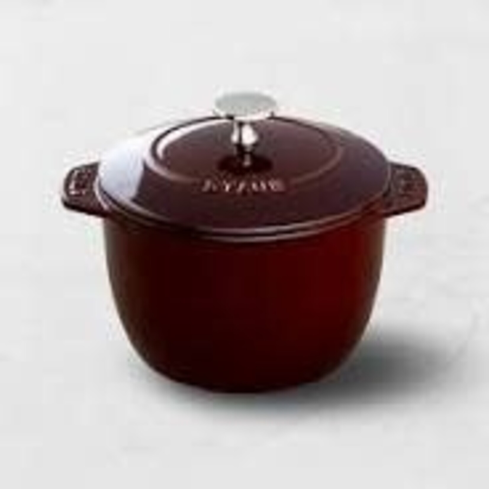 Staub 1.5-qt Petite French Oven - Grenadine | Staub