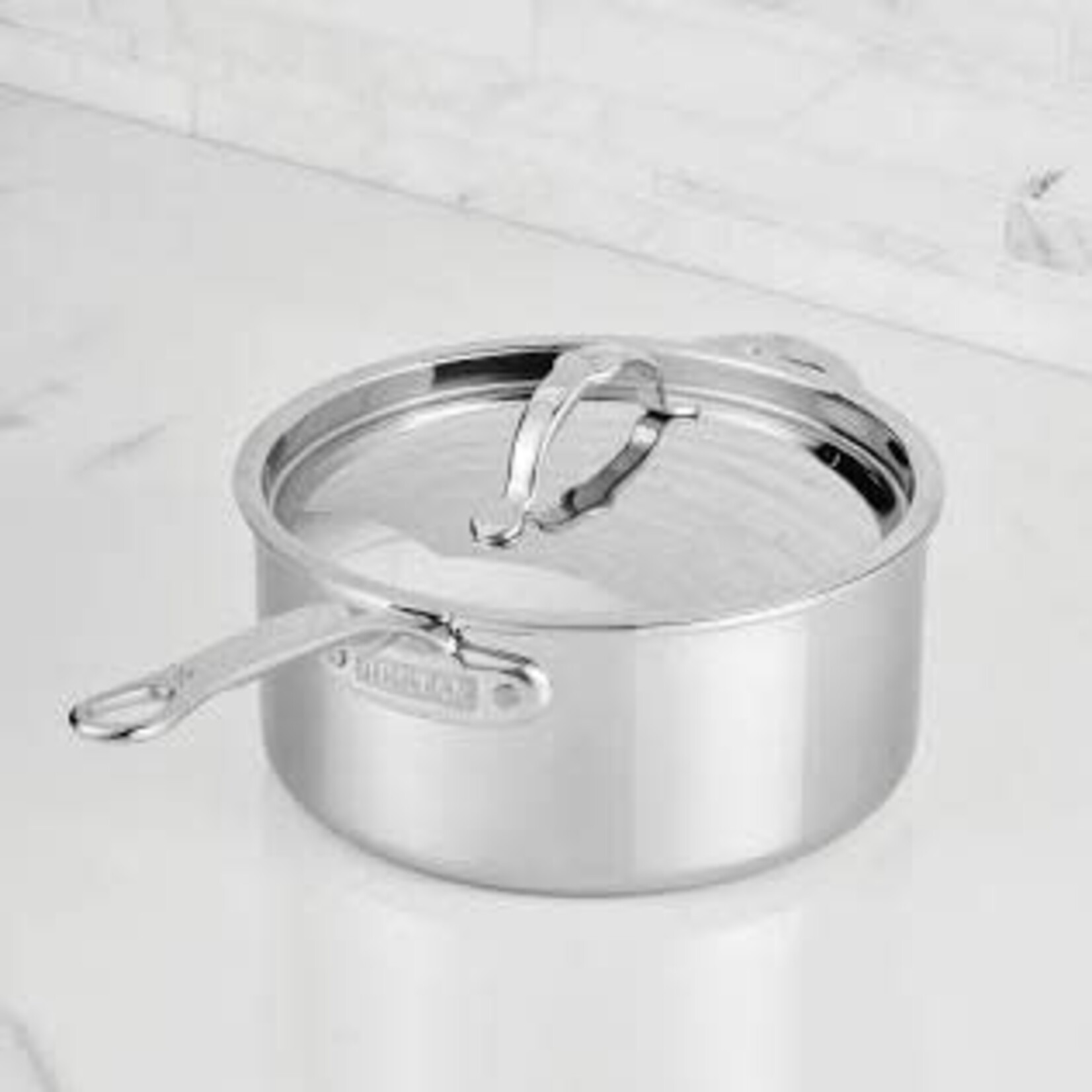Hestan 4.0qt Covered Saucepan w/helper handle (22cm) - Probond Luxe | Hestan