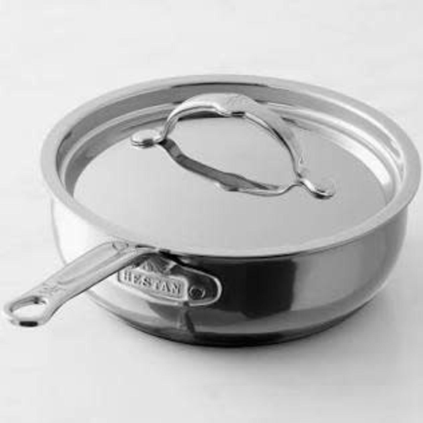 Hestan 2.0qt Covered Saucier (20cm) - Nanobond | Hestan