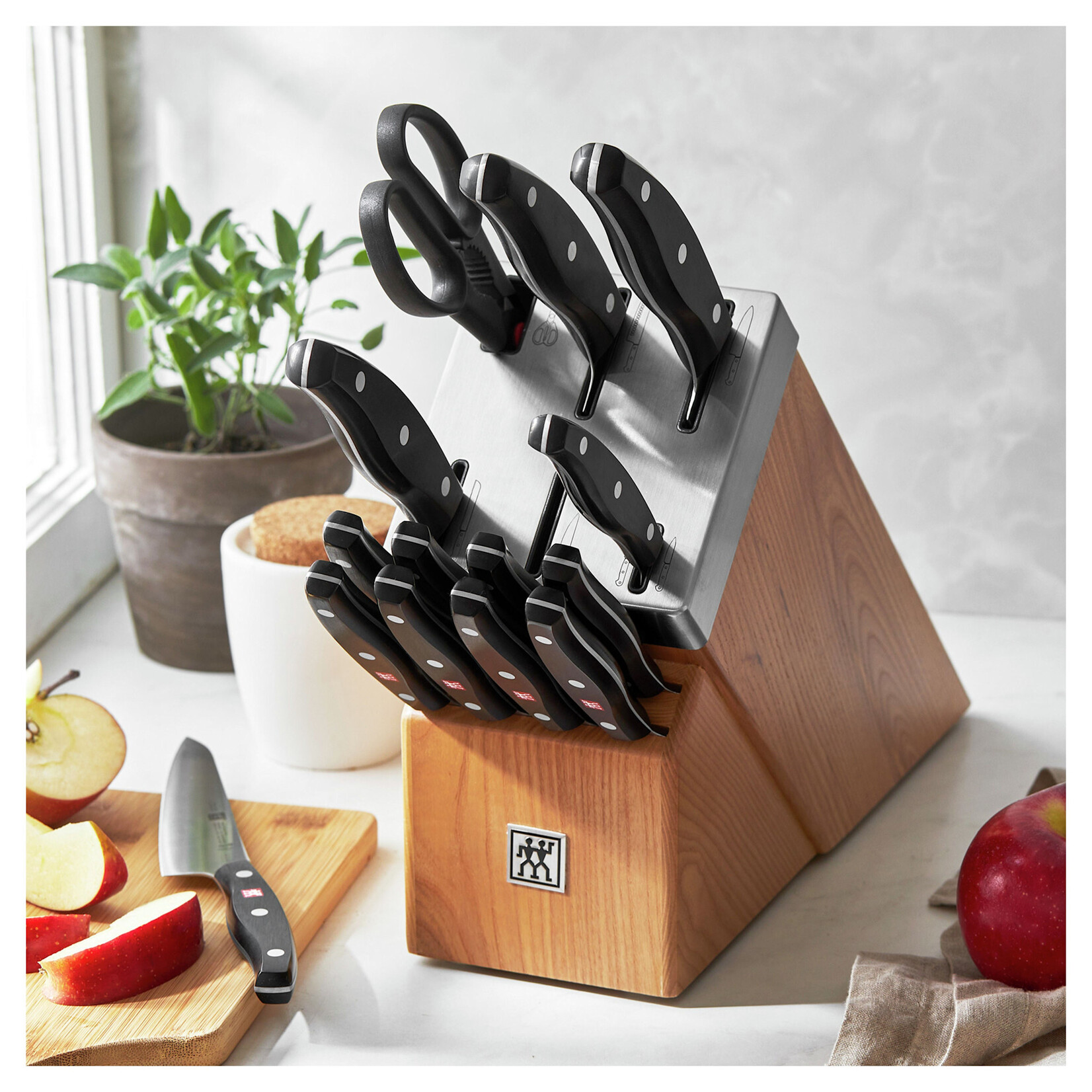 Zwilling 15-pc Self-Sharpening Set w/ Natural Ash Wood Block | ZWILLING