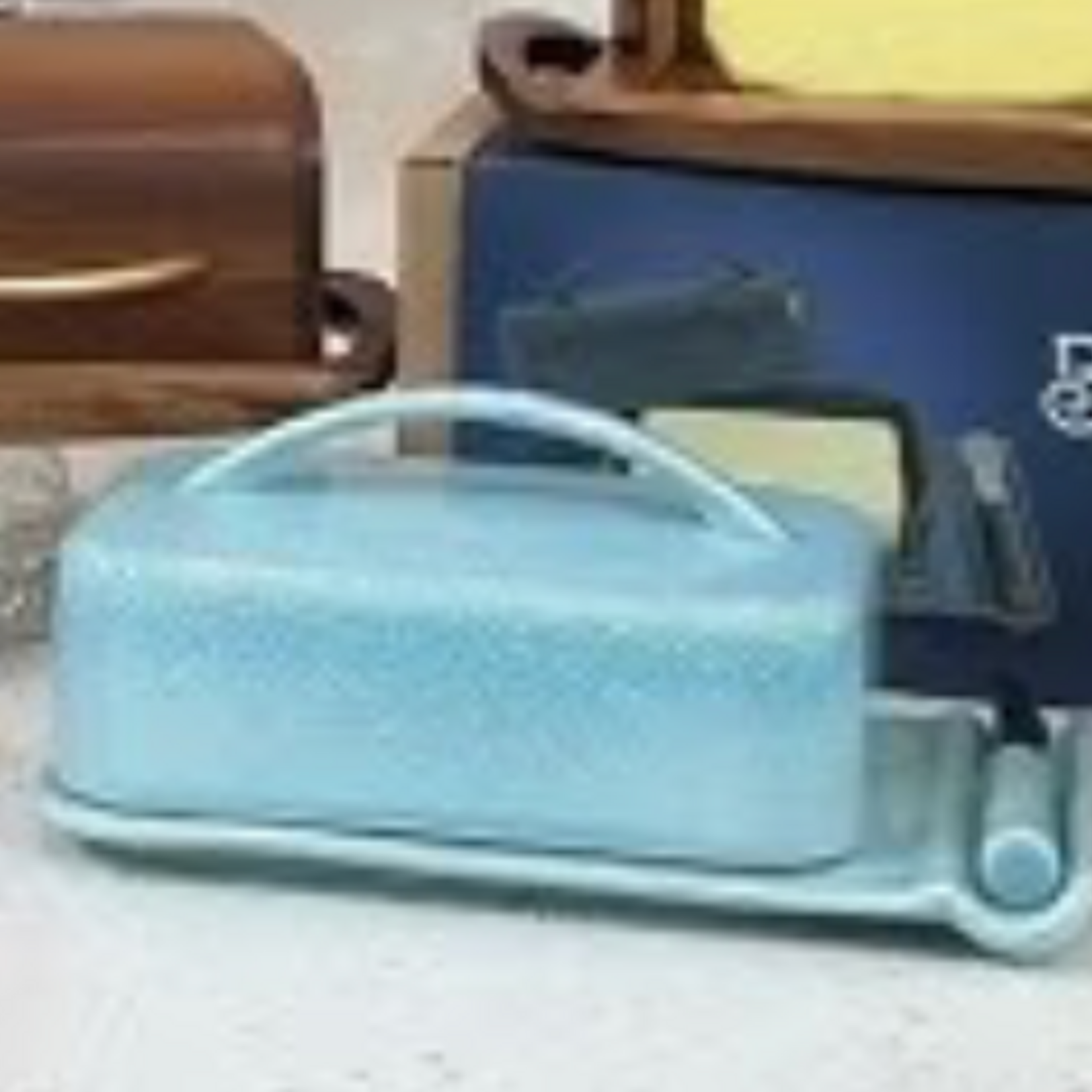Butterie Porcelain Butterie, Sky Blue | Butterie