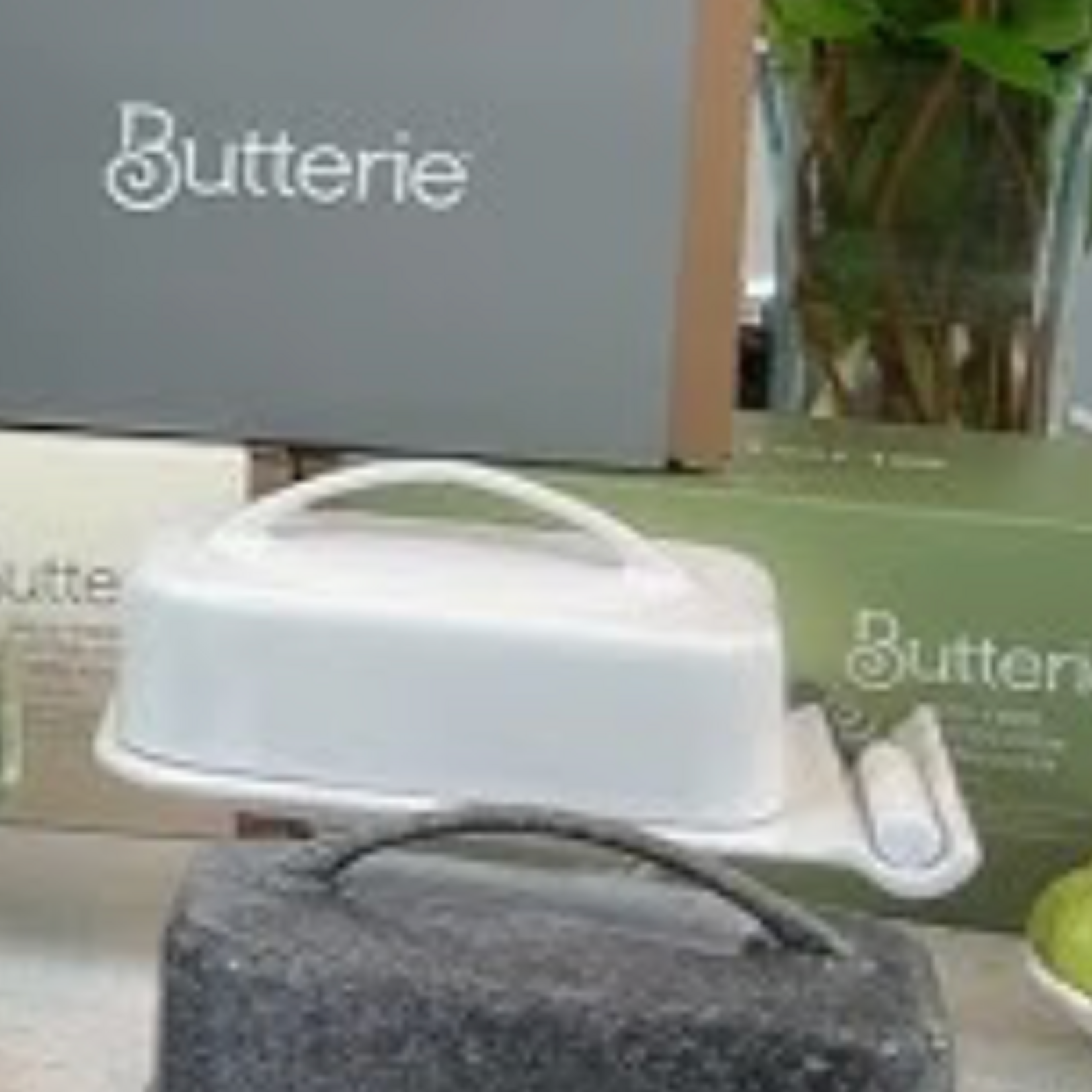 Butterie Porcelain Butterie, White | Butterie