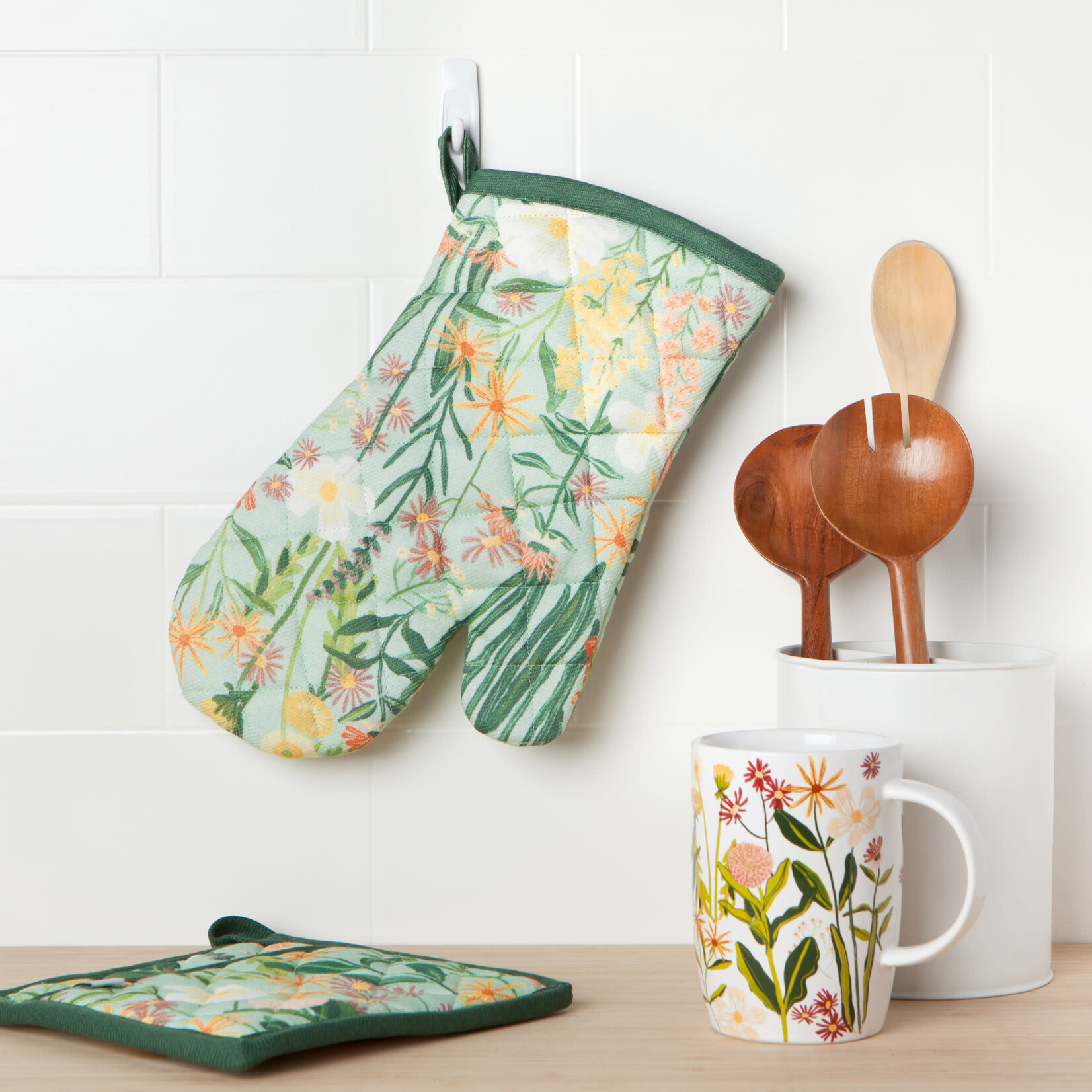 Danica Brands Mitt - Bees & Blossoms | Danica Brands