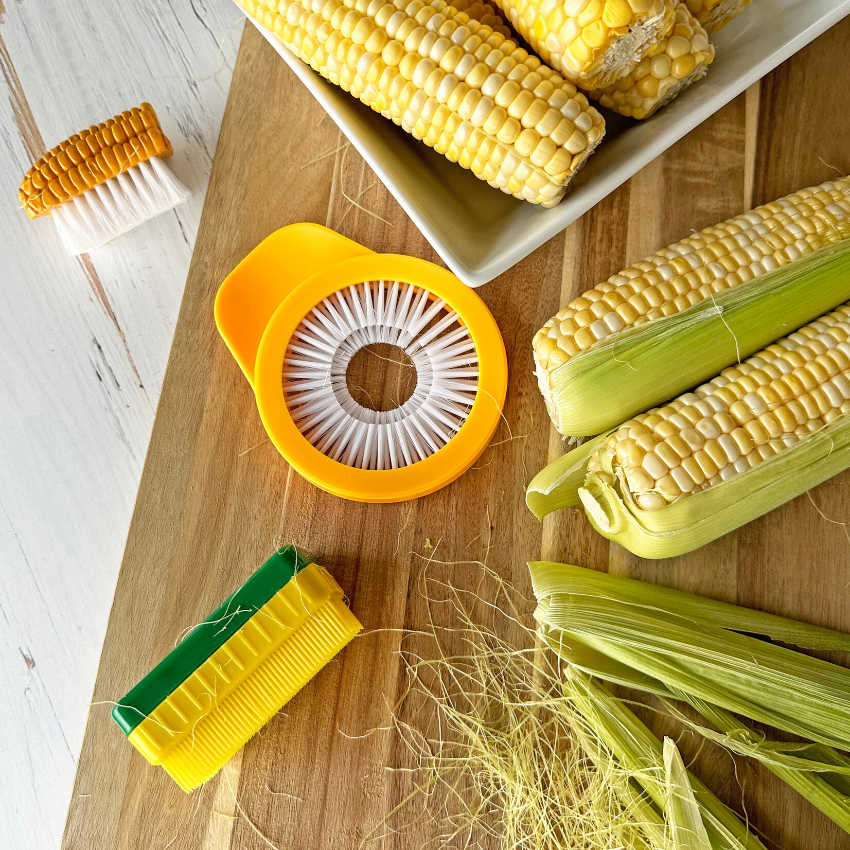 R&M International Corn Cob Holders Interlocking | R&M International
