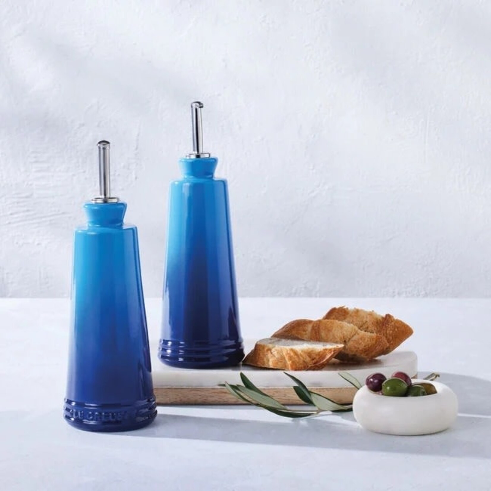 Le Creuset Signature Oil Cruet, Marseille, 20 oz. | Le Creuset