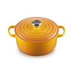 Le Creuset Signature Round Oven 4.5Qt Nectar Crucible Ss 4.5 qt | Le Creuset