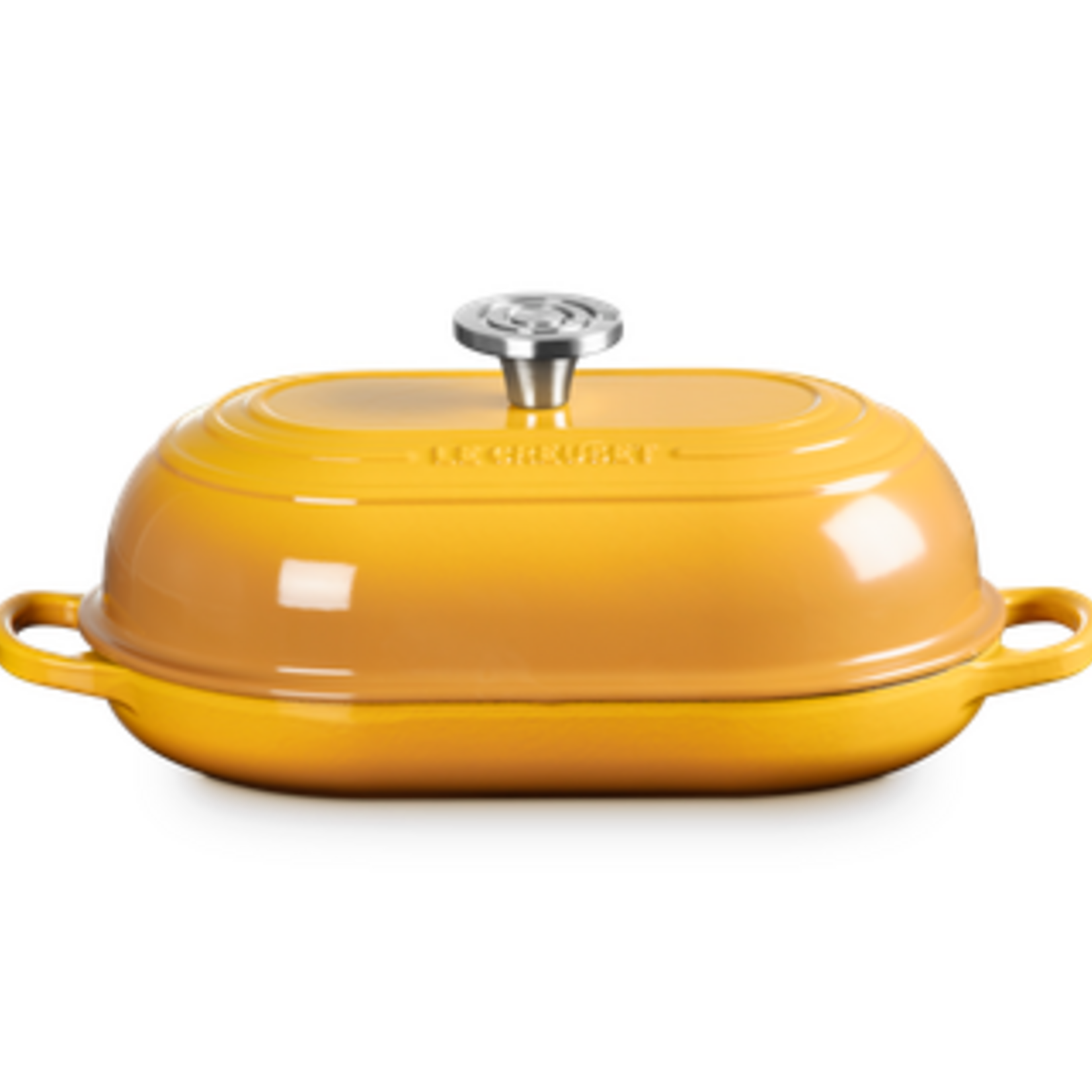 Le Creuset Signature Oval Bread Oven 11.5 In Nectar Crucible Ss 1.5 qt. | Le Creuset