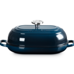 Le Creuset Signature Oval Bread Oven - Nuit 11.5" | Le Creuset