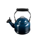 Le Creuset Demi Kettle - Nuit 1.25 qt. | Le Creuset