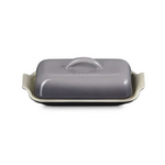 Le Creuset Heritage Butter Dish - Oyster - 8.3" x 4.1" x 3" | Le Creuset