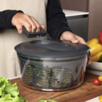 McKenzie Keeney & Nick Lanigan Registry Easy Spin Salad Spinner S | Zyliss | McKenzie Keeney & Nick Lanigan Registry