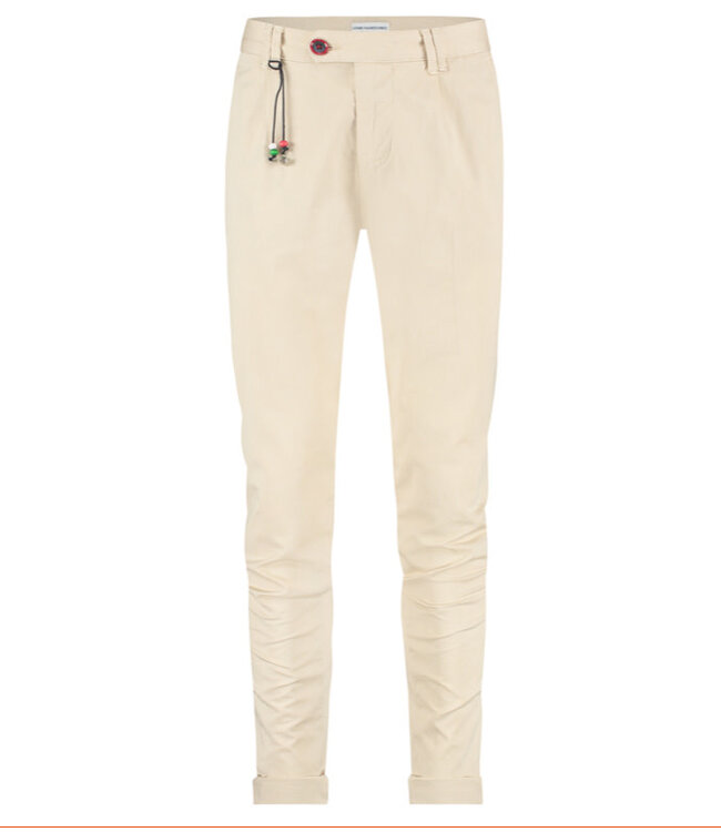 Slim Fit Off White Pleated Chino Pants