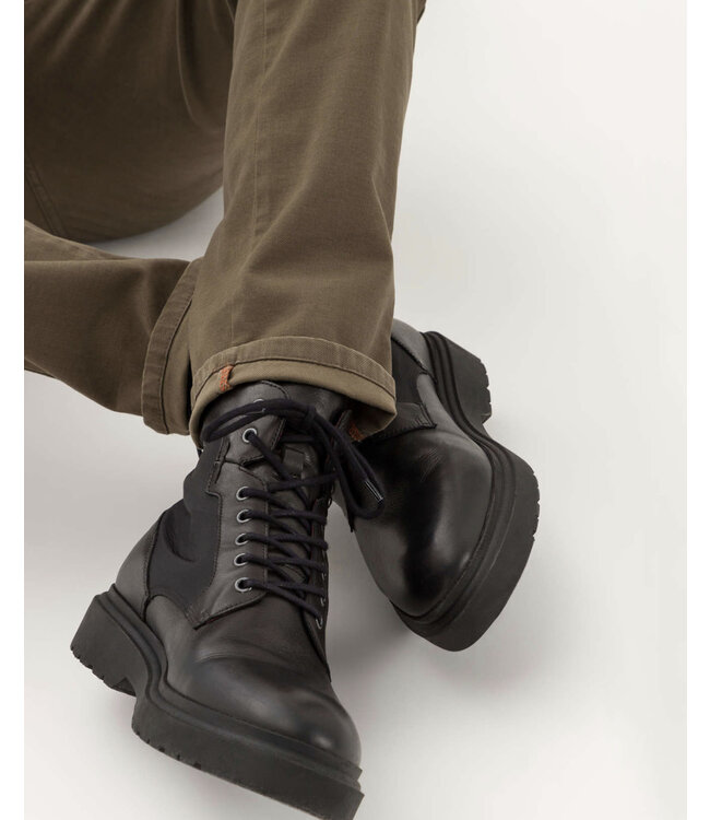 Slim Fit Nut Casual Pants