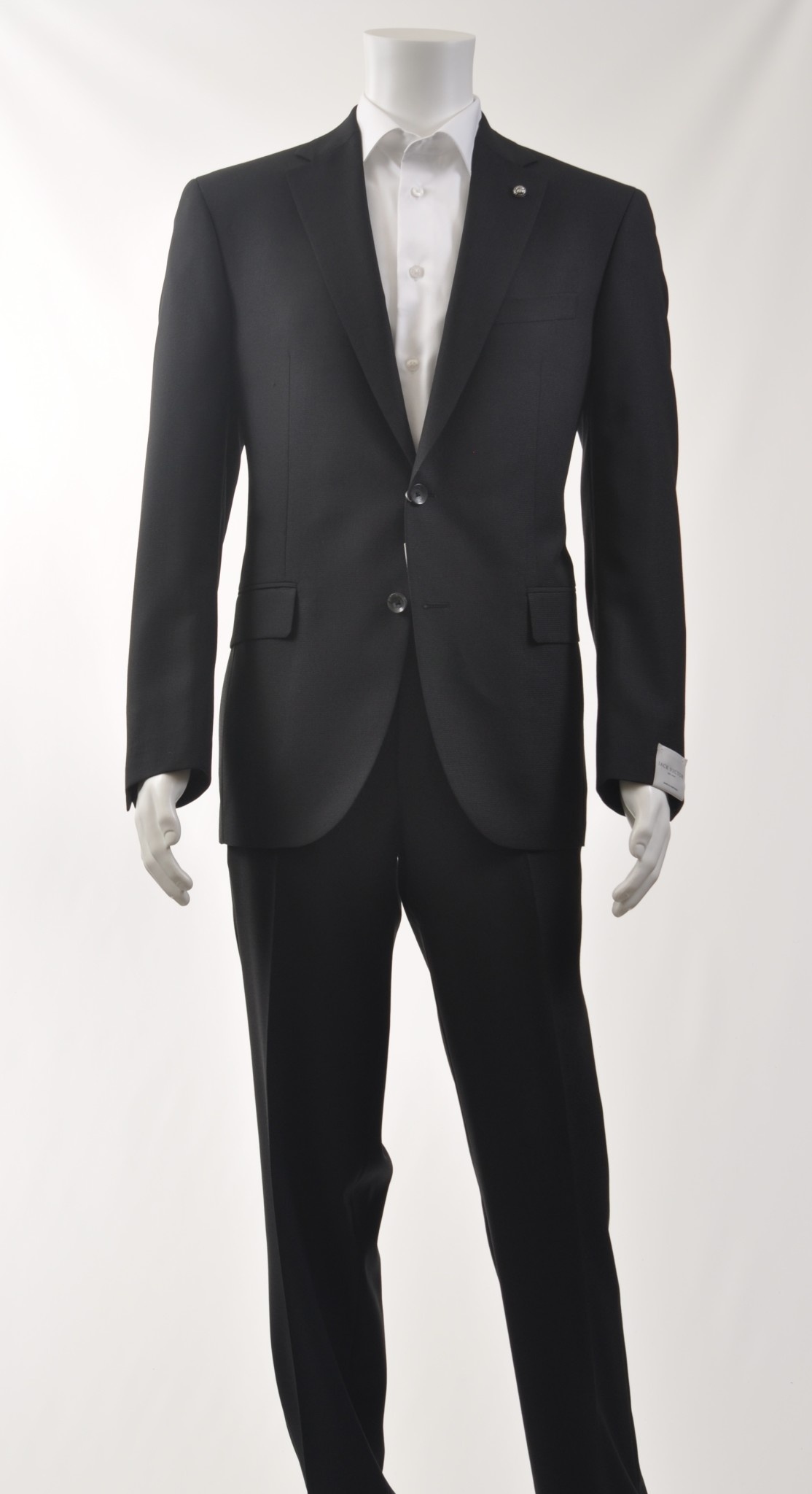 JACK VICTOR Modern Fit Black Neat Suit - Benjamin's Menswear