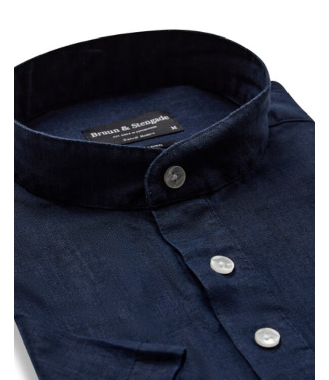 Modern Fit Navy Hobart Shirt