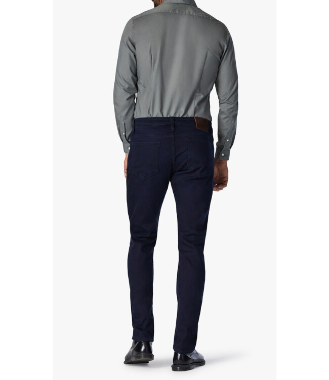 Modern Fit Ink Soft Jeans