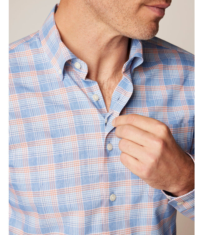 Classic Fit Wake Vega Shirt