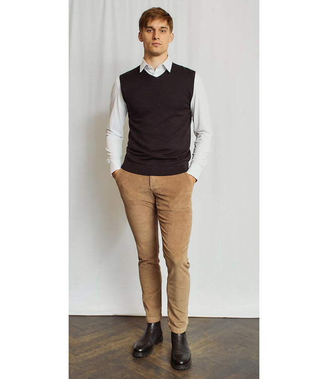 Charcoal Merkur Vest