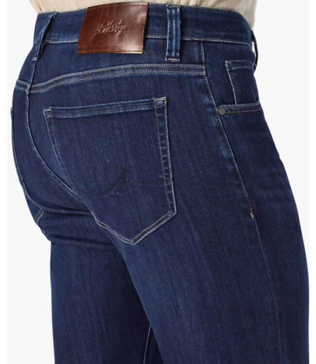 Modern Fit Dark Brushed Refined Jeans