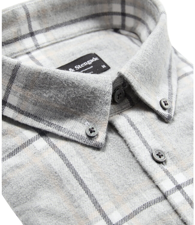 Modern Fit Grey Norman Plaid Flannel Shirt