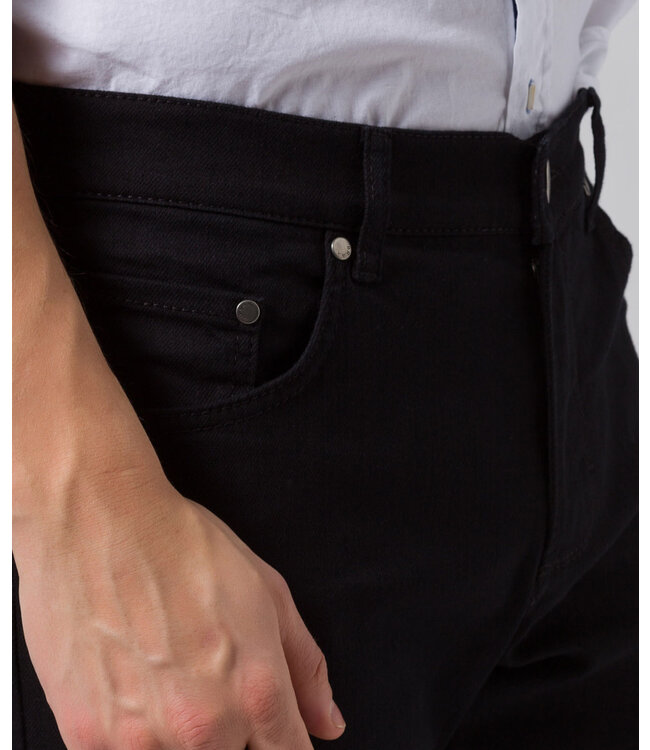 Modern Fit Masterpiece Black Jeans