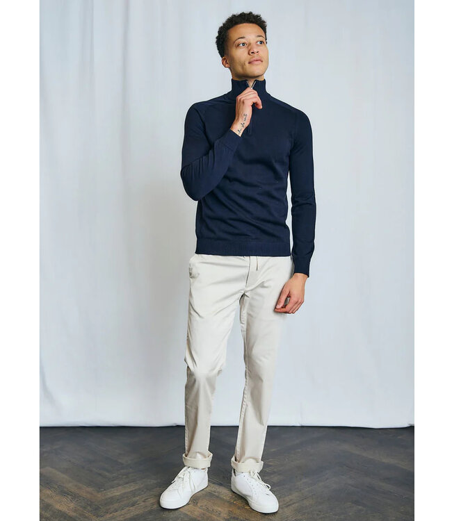 Navy Vangelis 1/4 Zip Sweater