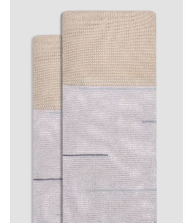 Sand Dash Striped Socks