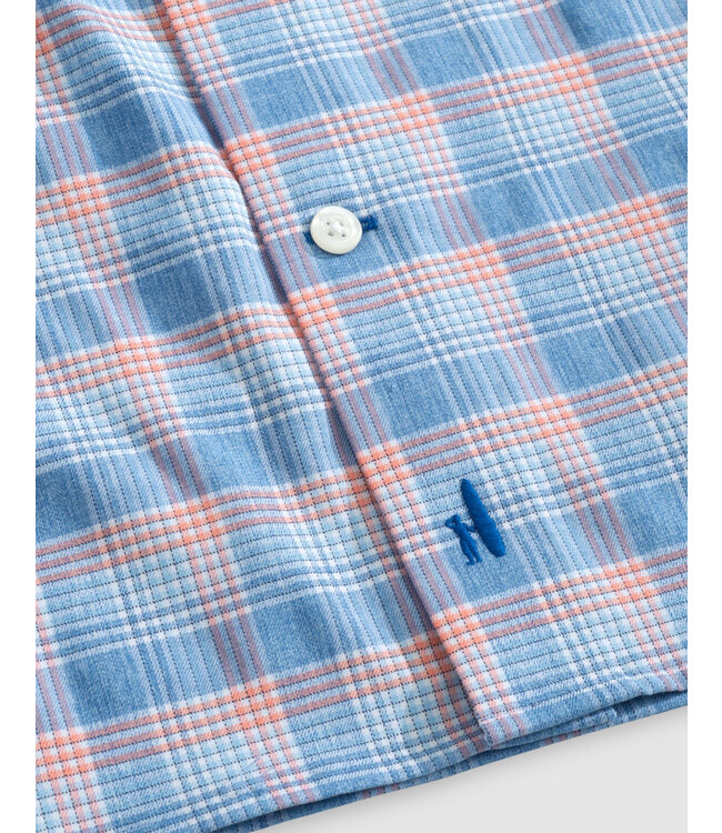 Classic Fit Wake Vega Shirt