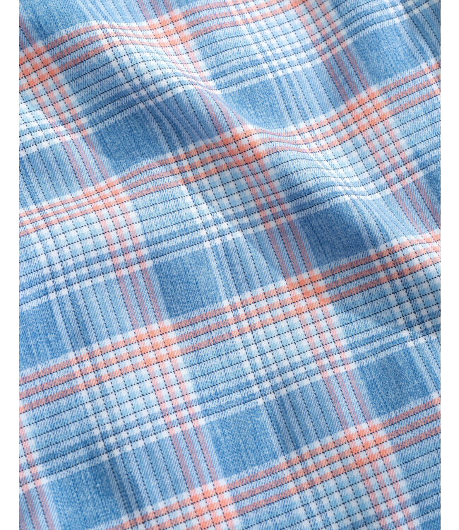 Classic Fit Wake Vega Shirt