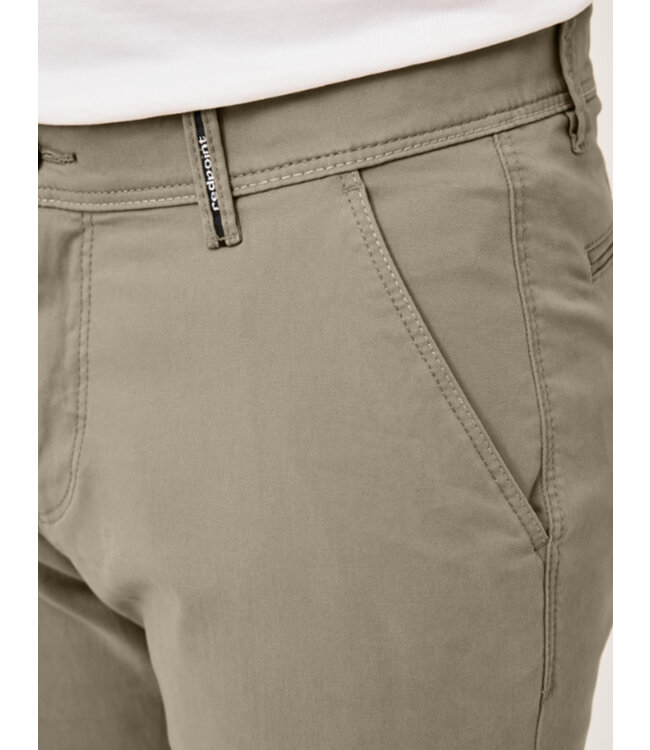Modern Fit Tan Casual Pants