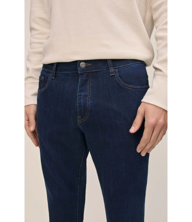 Modern Fit Dark Blue Midnight Jeans