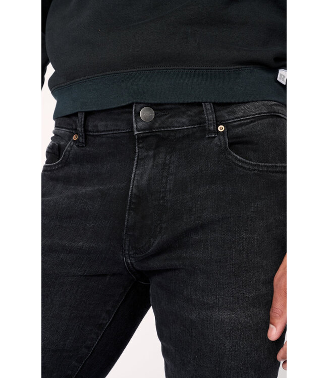 Modern Black Washed Jeans