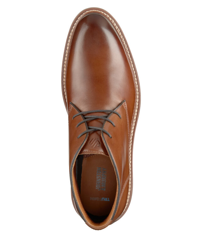 Tan Upton Chukka Boots