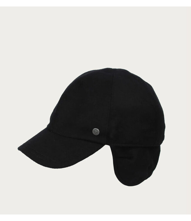 Black Baseball Cap