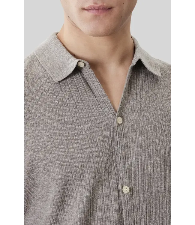 Modern Fit Pottery Tan Kestrel Knit Shirt