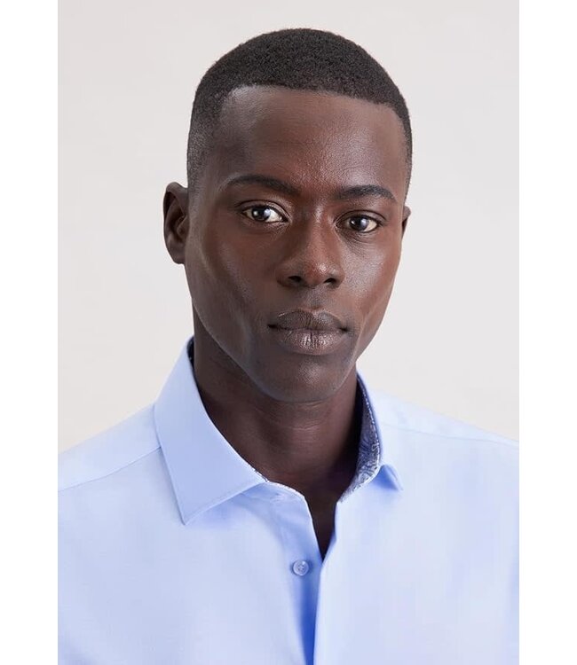 Modern Fit Light Blue Dress Shirt