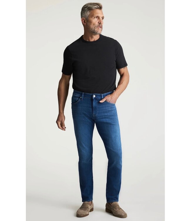 Modern Fit Dark Brushed Organic Jeans