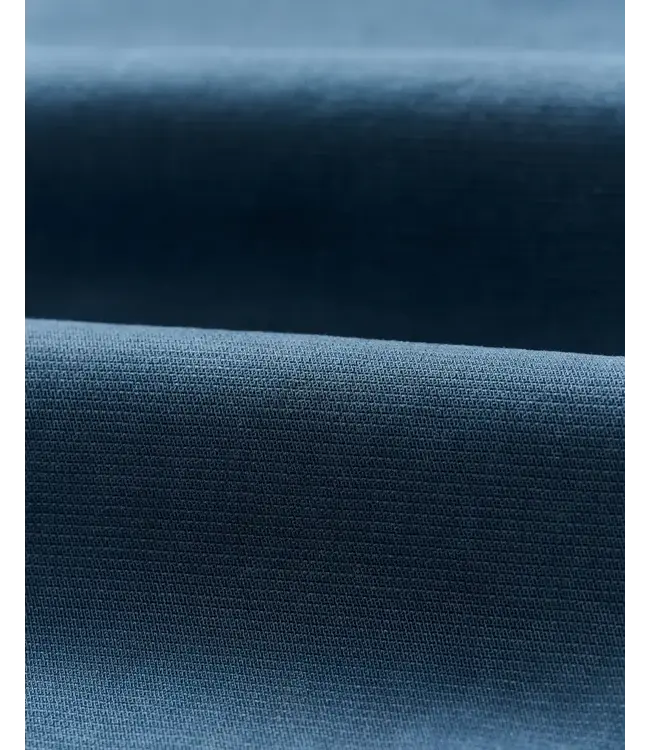 Modern Fit Wake Blue Nassau Short