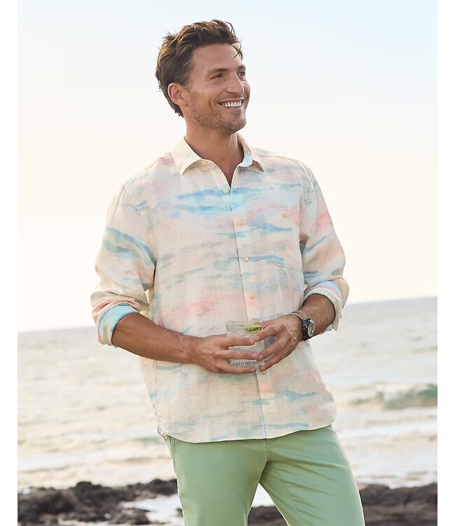 Classic Fit Bellini Coral Cove Shirt
