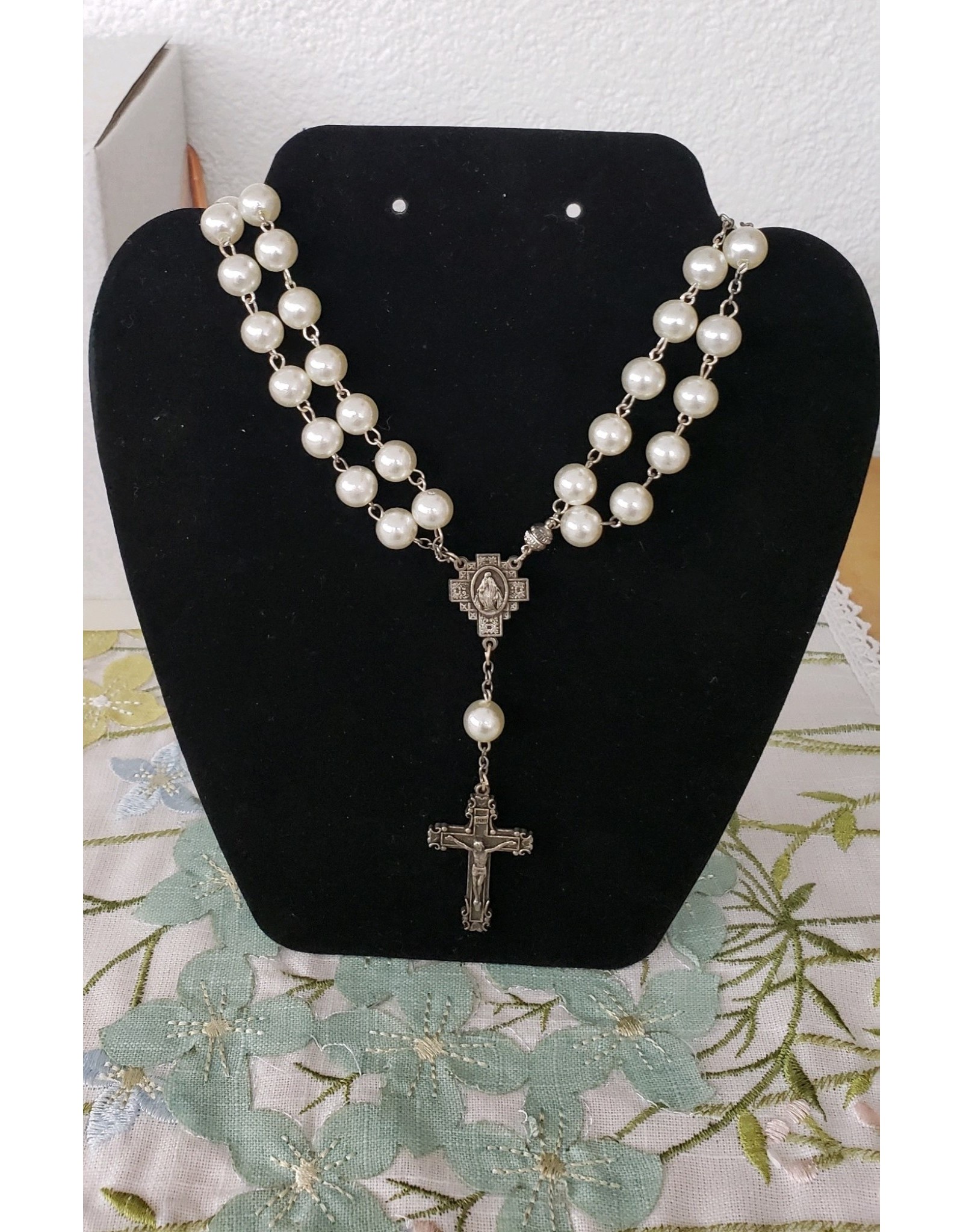 Blush Pearls Rosary necklace (round) – SunseekerJewelry