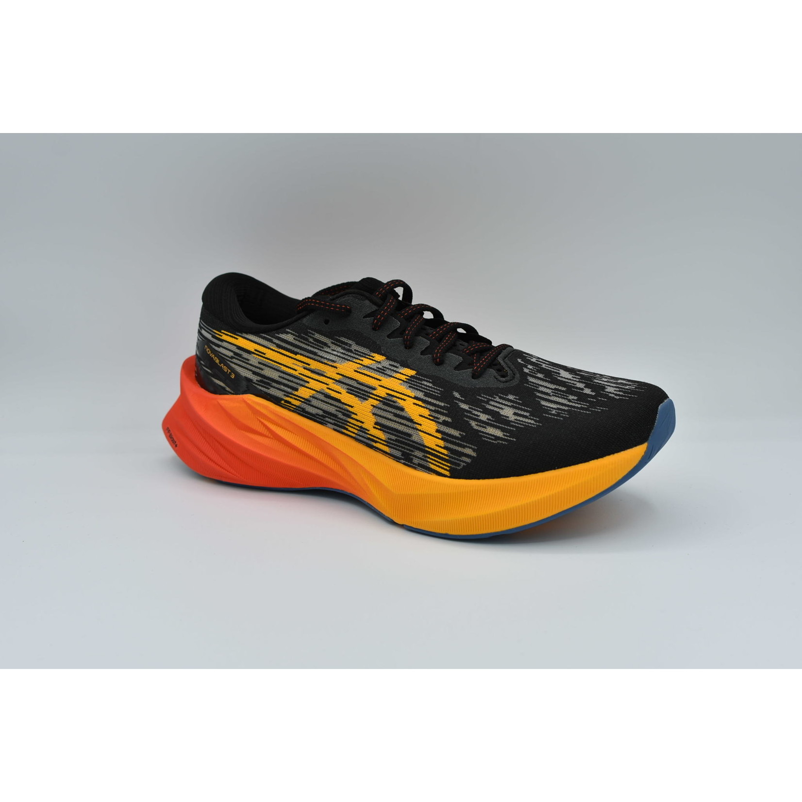 Asics Novablast 3 M LE - Fast Trax Run & Ski Shop