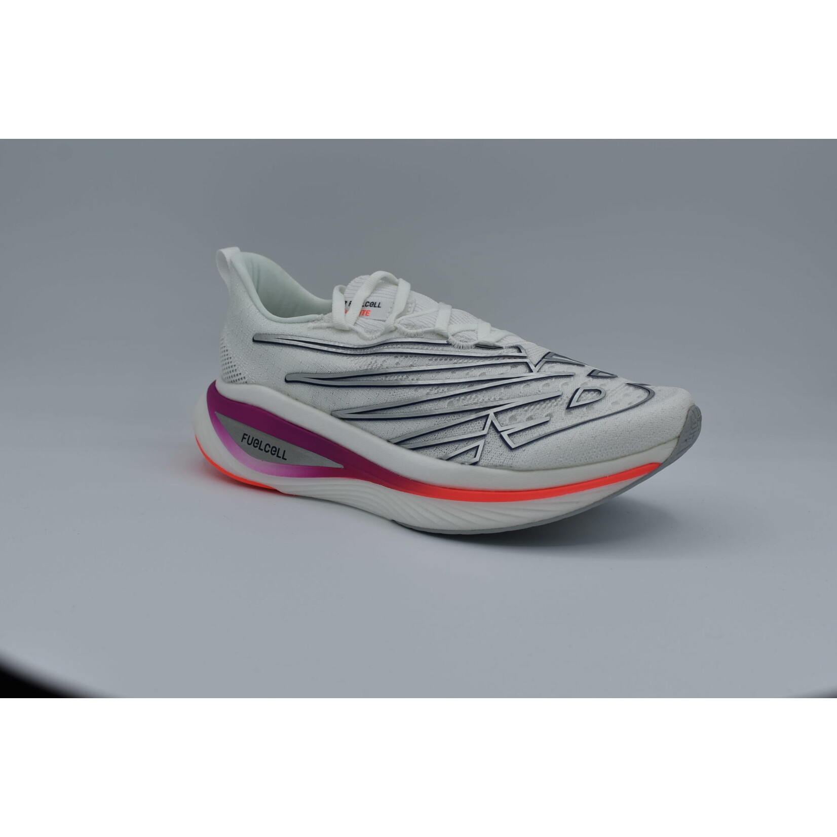 New Balance New Balance FuelCell SC Elite v3 W