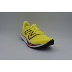 New Balance New Balance FuelCell Rebel v3 M