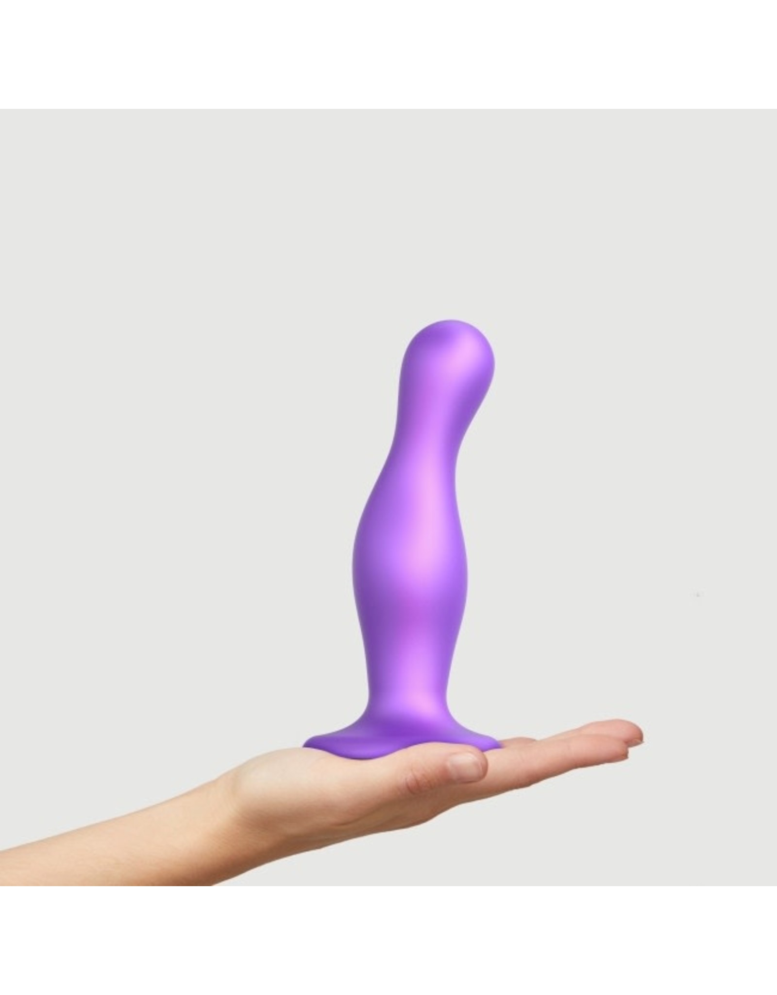 Strap-on-me by Lovely Planet StrapOnMe - Dildo Plug Curvy Size L (purple)