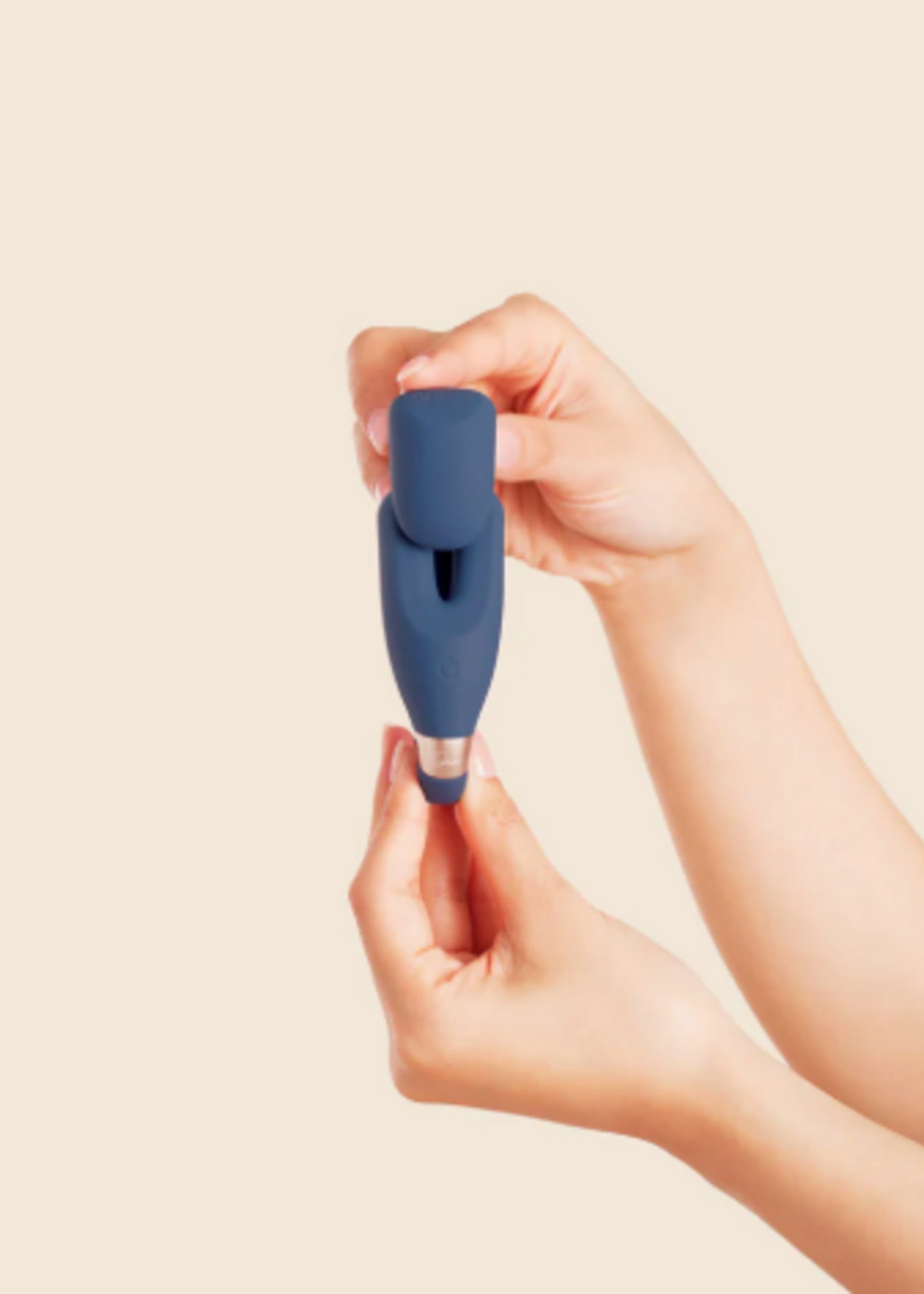 Deia Deia - The Wearable