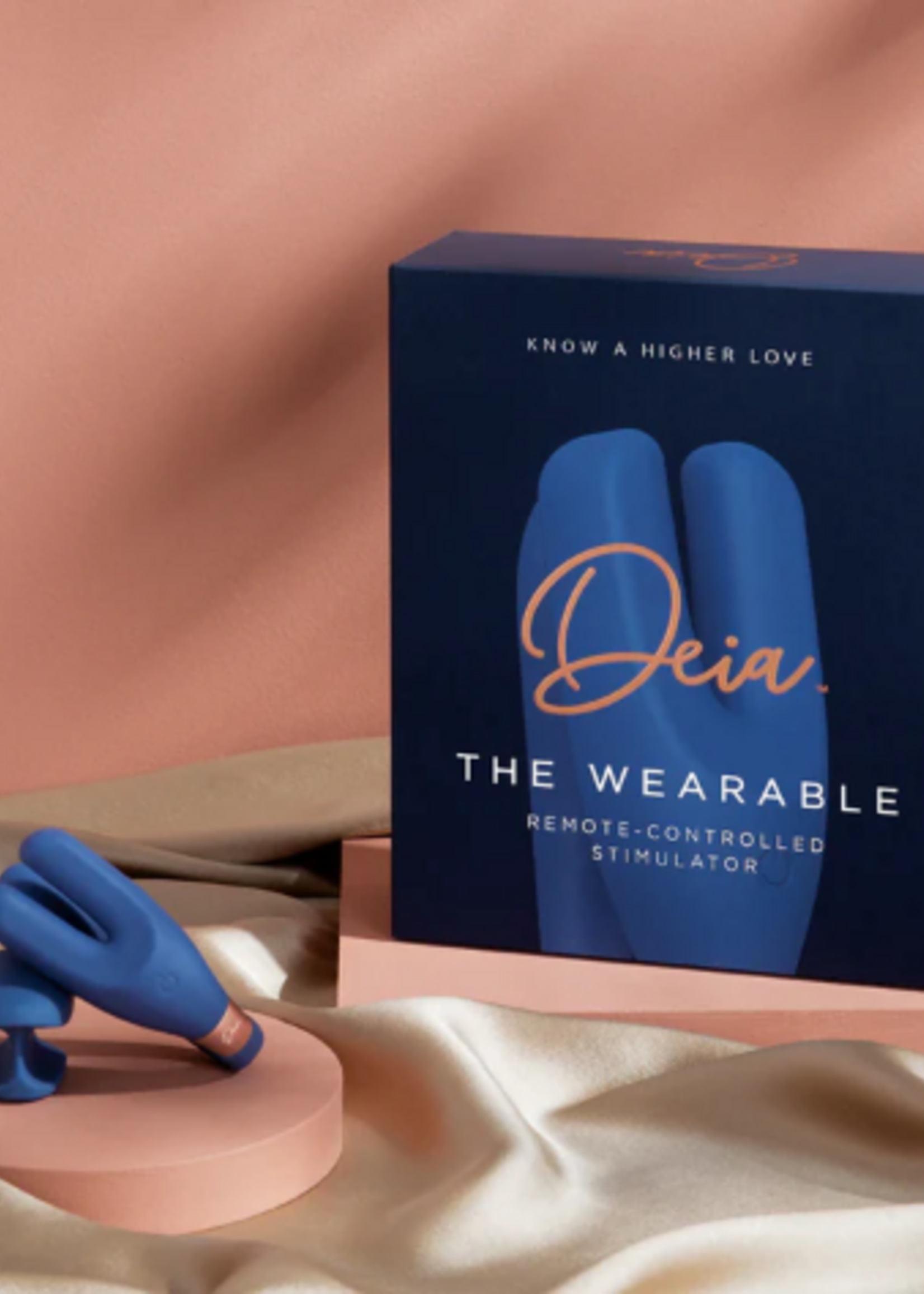 Deia Deia - The Wearable