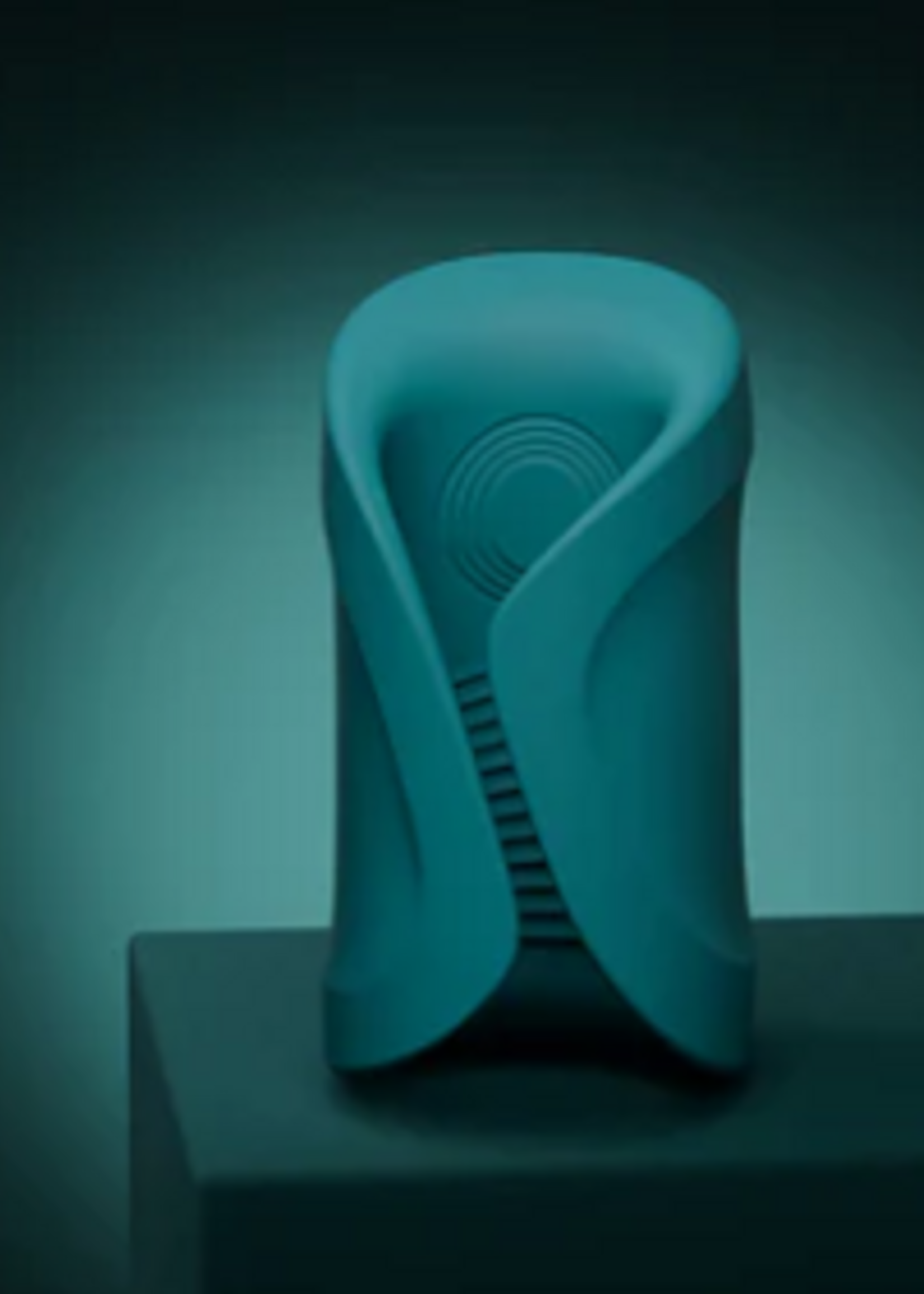 Lovense Lovense - Gush 2 - Bluetooth Vibrating & Oscillating Penis Massager